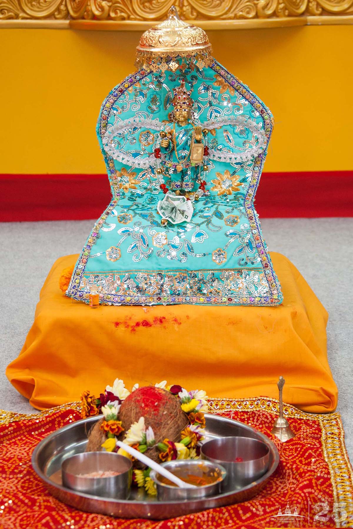 ©1987-2017 SKS Swaminarayan Temple East London